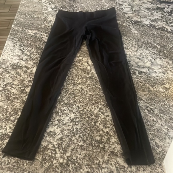 Cabi Leggings retail $105 - Picture 3 of 4
